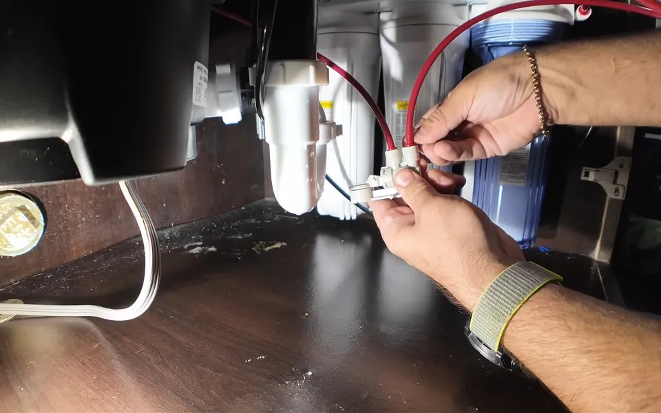 Under-sink electrical and drain connections for a disposal for kitchen plumbing in Laguna Niguel